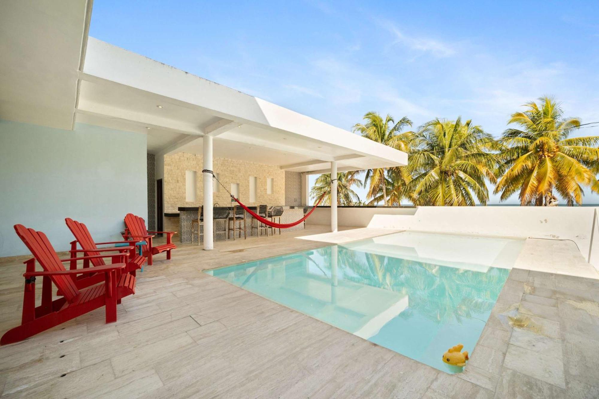 Beachfront Coco Modern Designer House By Peninsula Stays San Crisanto Exterior photo